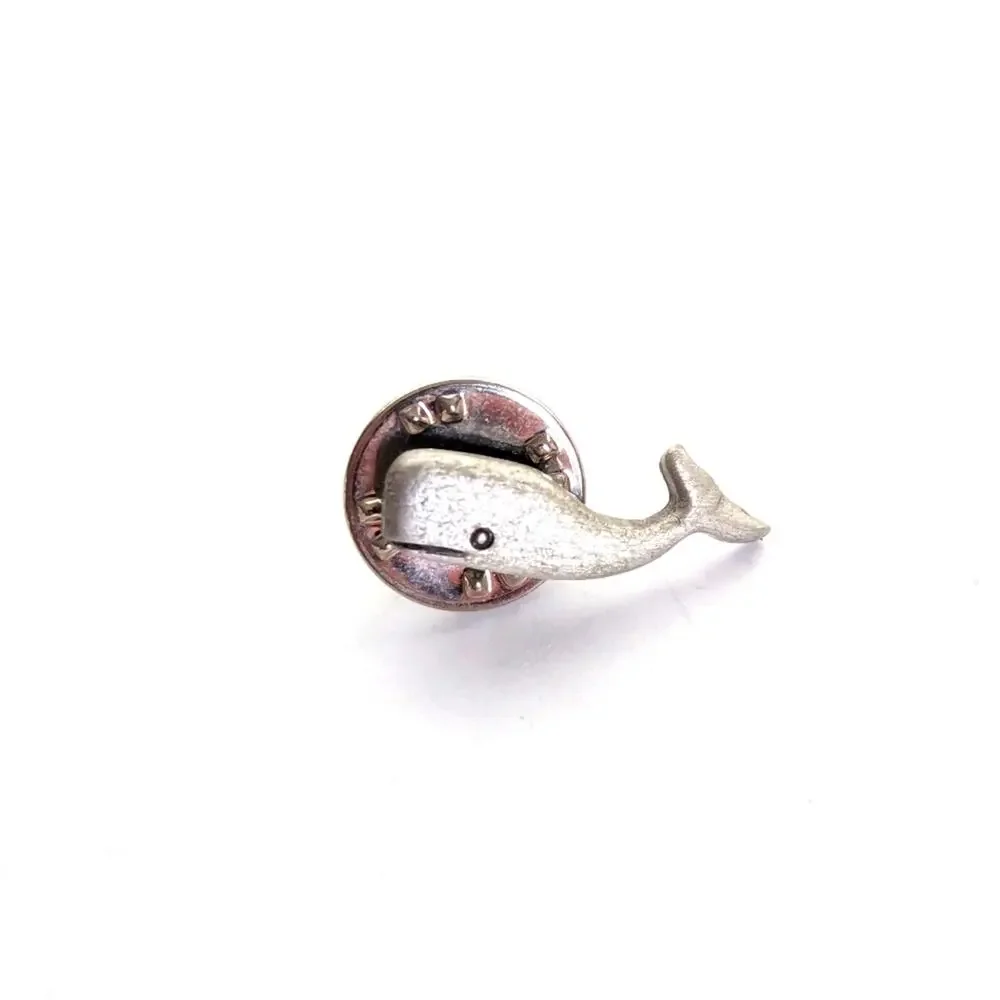 Vintage Estate Silver Tone Nautical Blue Whale Beluga Lapel Pin Brooch